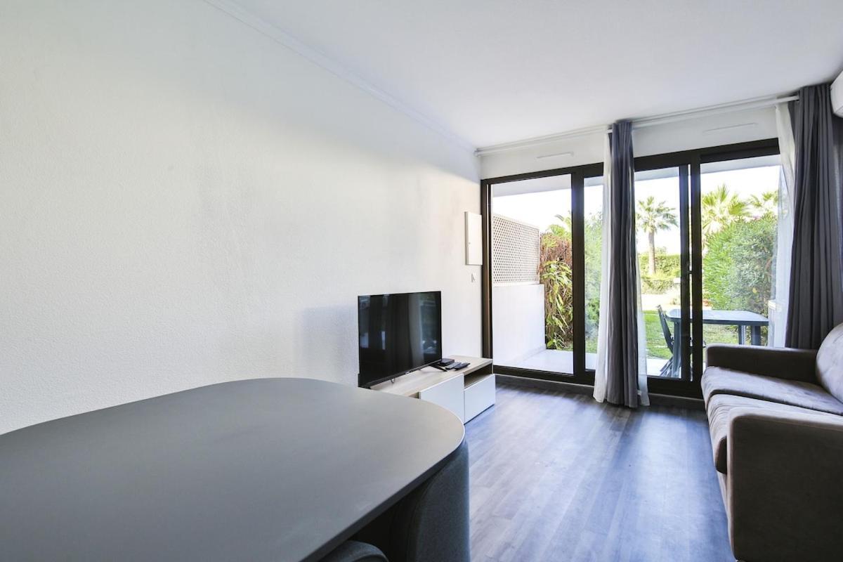 Superbe 2 Piece Tout Confort , Piscine /Ac/Parking Villa Villefranche-sur-Mer Bagian luar foto