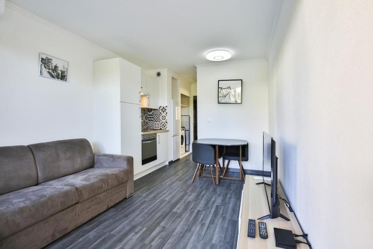 Superbe 2 Piece Tout Confort , Piscine /Ac/Parking Villa Villefranche-sur-Mer Bagian luar foto
